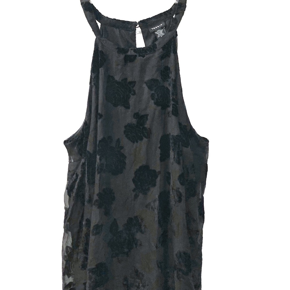 TORRID sleeveless velvet burnout top